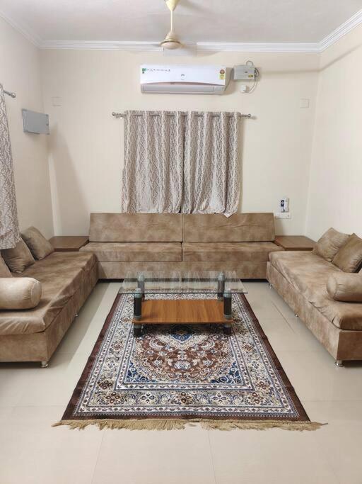 אודופי Sharvari Home Stay מראה חיצוני תמונה